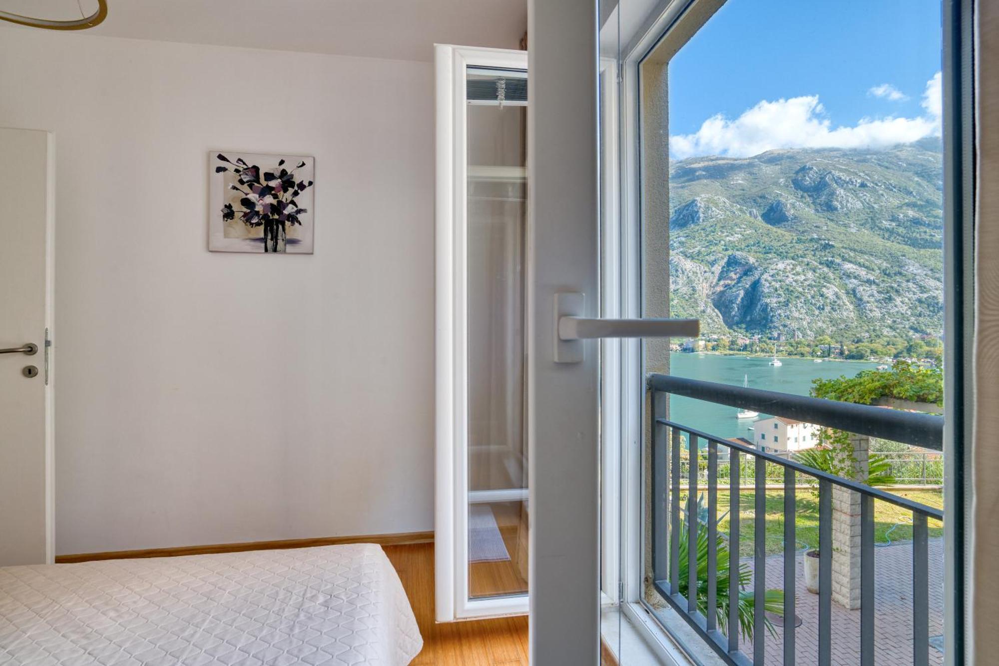 Kotor Vista Seaview By Mn Apartment
