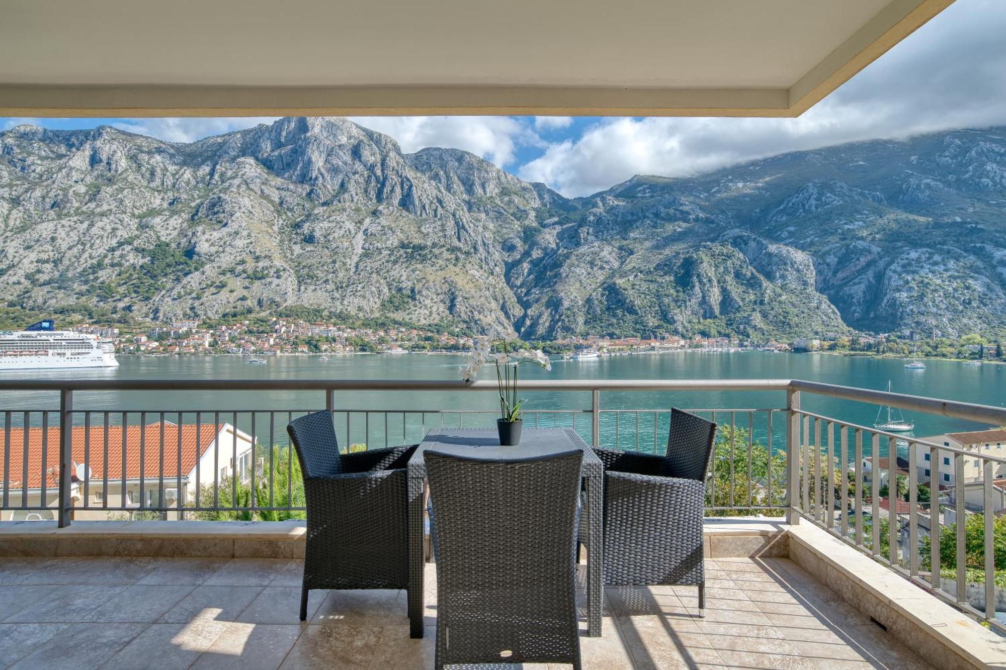 Apartment Kotor Vista Seaview By Mn *